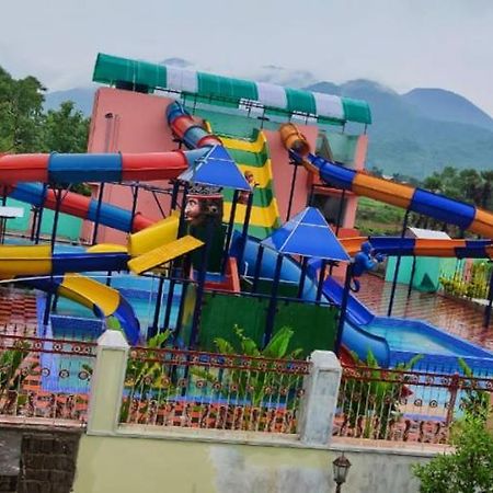 Siriki Resorts Srungavarapukota Екстер'єр фото