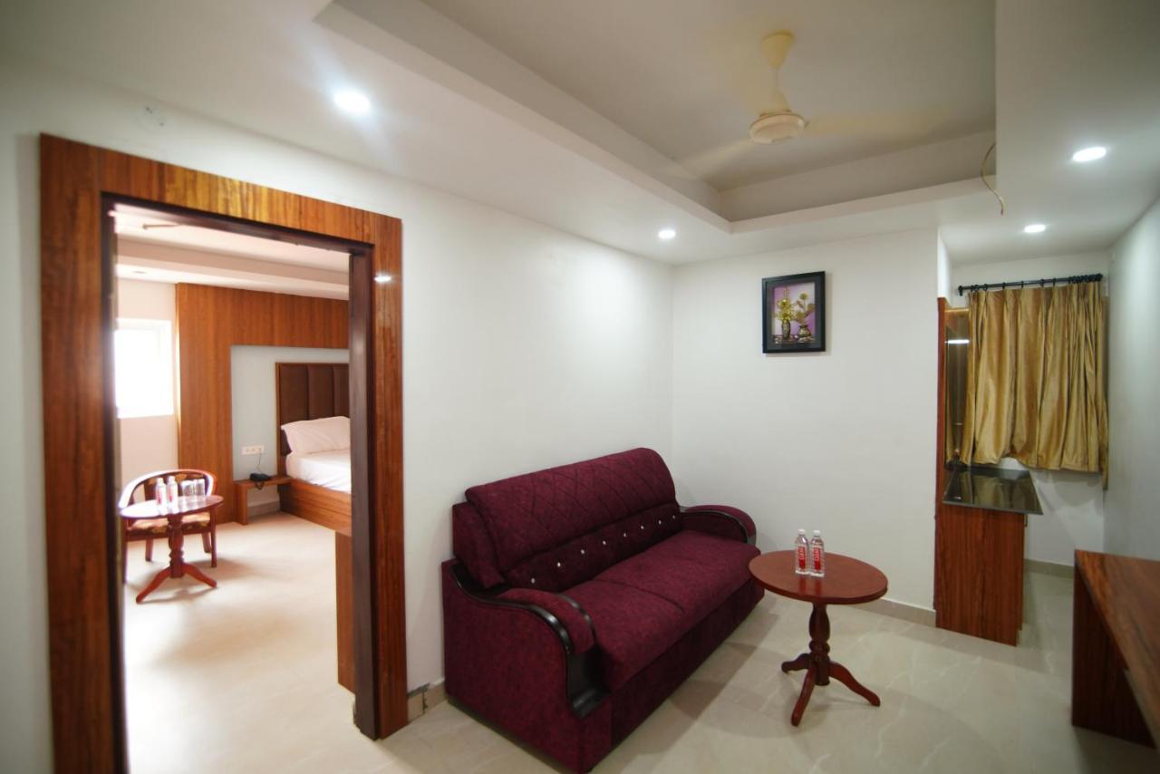 Siriki Resorts Srungavarapukota Екстер'єр фото