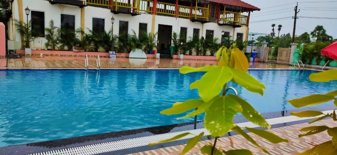 Siriki Resorts Srungavarapukota Екстер'єр фото